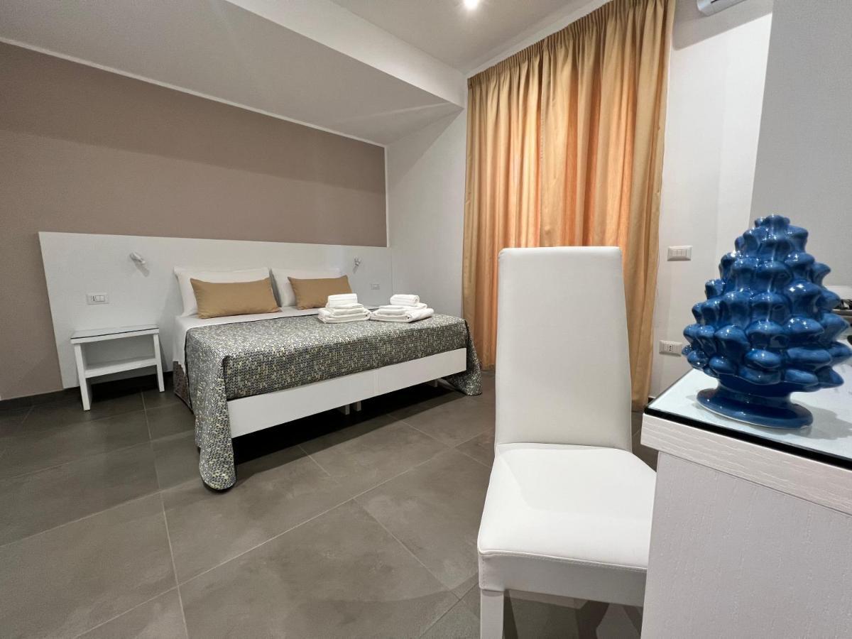 Anfitrite B&B تروبيا المظهر الخارجي الصورة